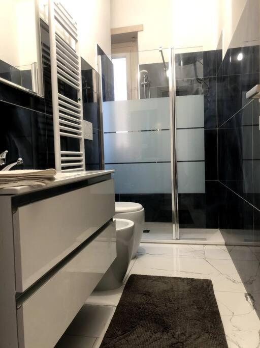 Casa Martina Pronta Per Te, Con Due Stanze Da Letto! Apartamento Turim Exterior foto